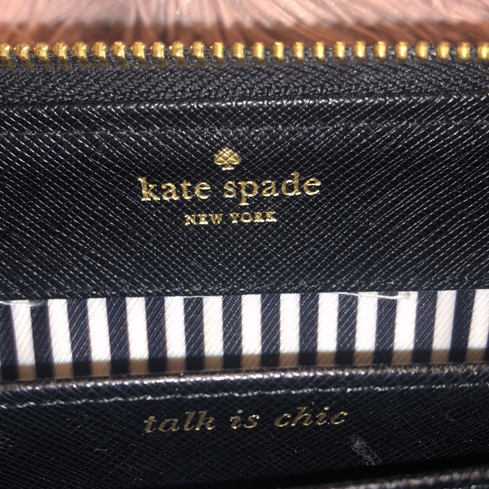 Kate Spade wallet - Picture 5 of 8